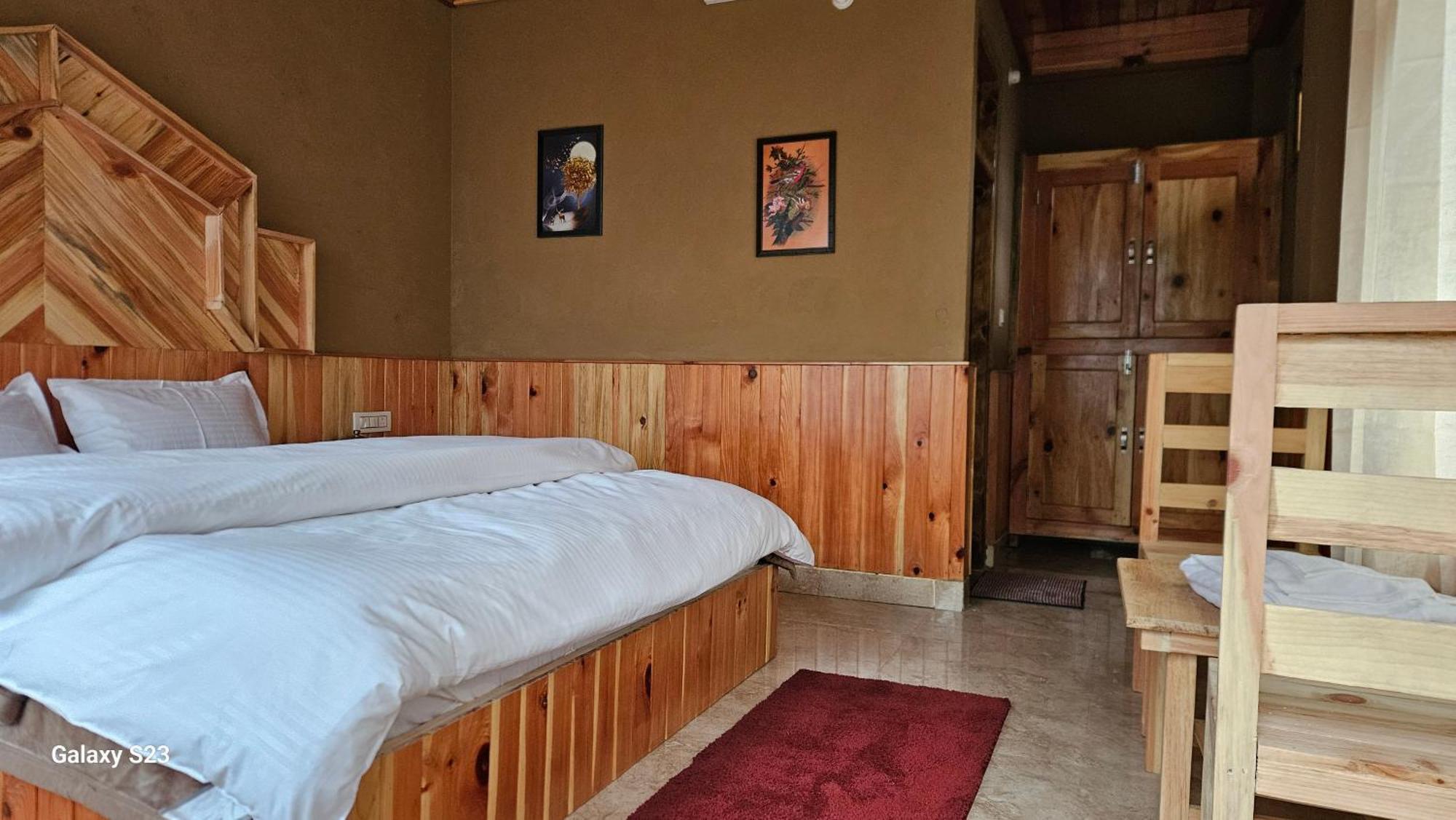The Fiza Retreat Tirthan Banjār Kültér fotó